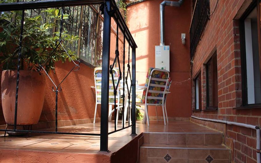 Atractivo Apartamento En Bosque De Pinos Edificio Jardines Del Bosque